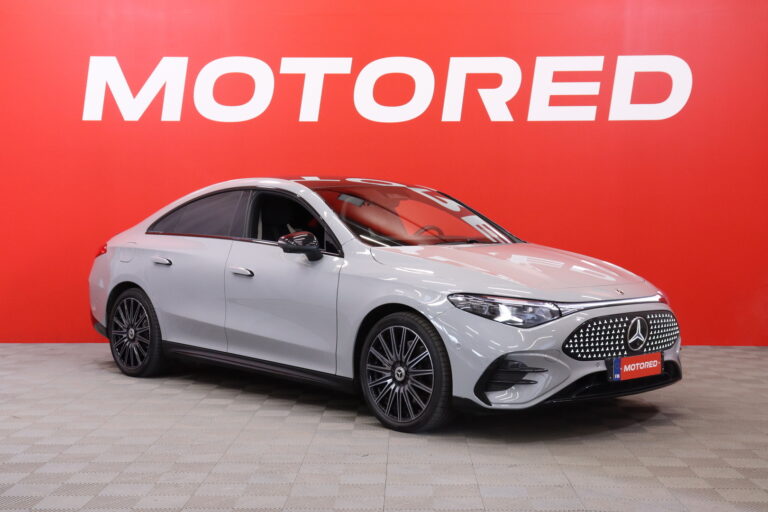 Mercedes-Benz - CLA - 350 4MATIC AMG Line - Sedan