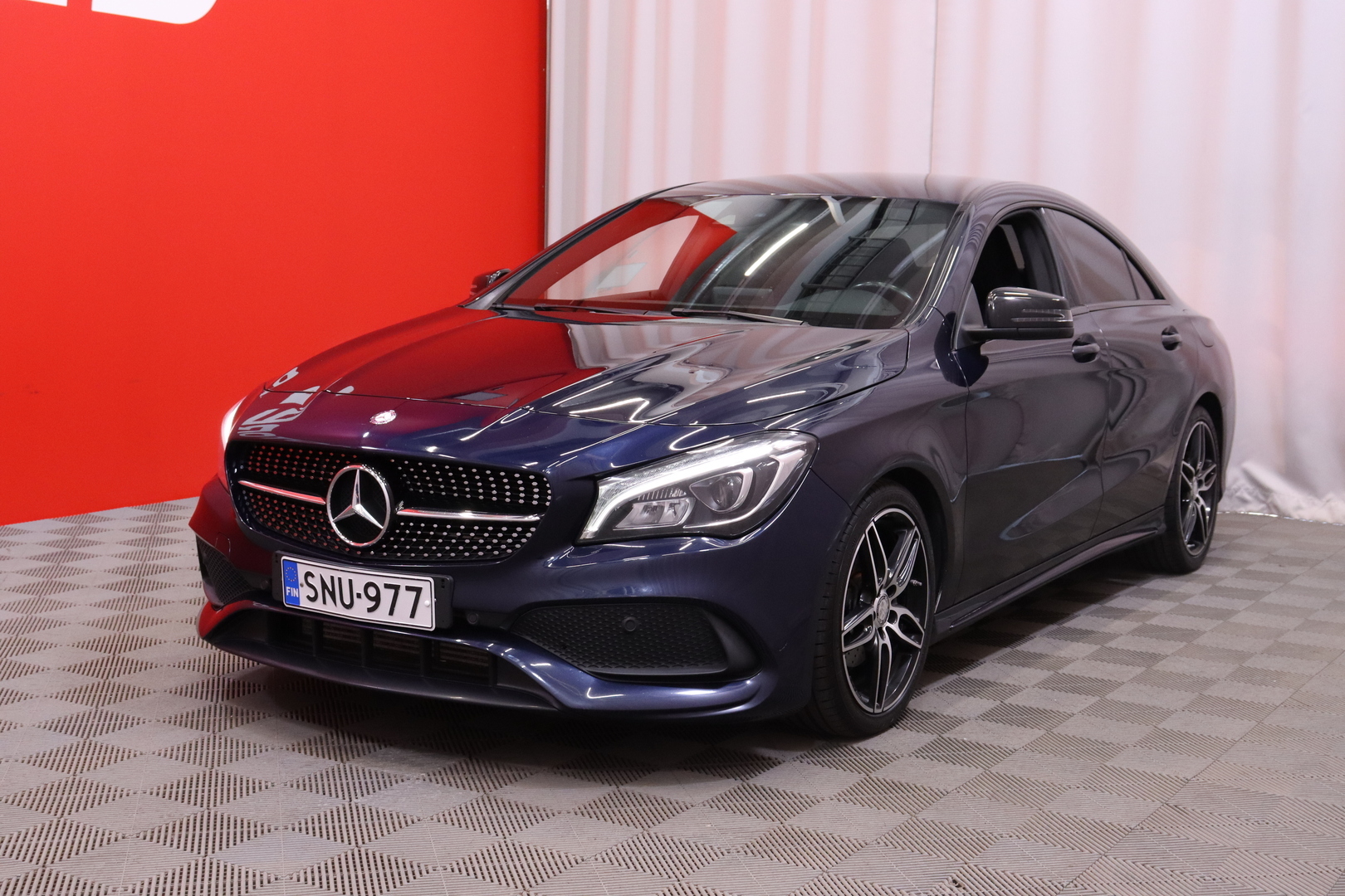 Mercedes-Benz - CLA - 200 A Business AMG - Coupe