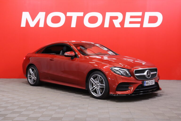 Mercedes-Benz - E - 220 d 4Matic A Coupé Business AMG // Multibeam LED / Suomi-auto / Kamera / Hyacinth Red // - Coupe