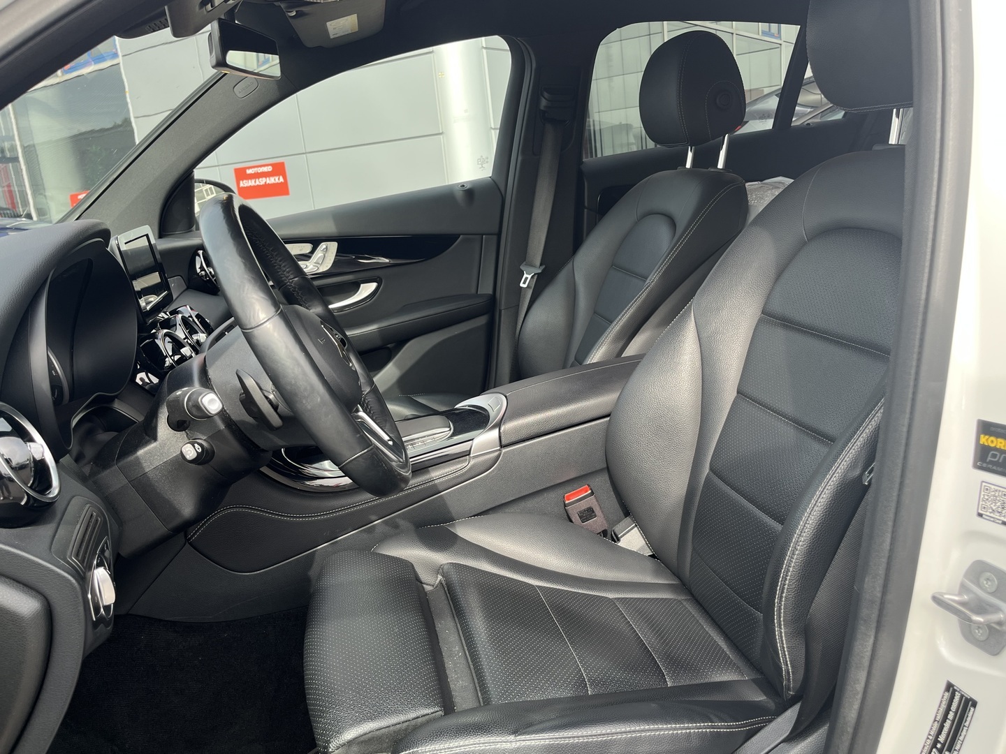 Mercedes-Benz - GLC - 300 e 4MATIC A Business Coupé EQ Power - Maastoauto