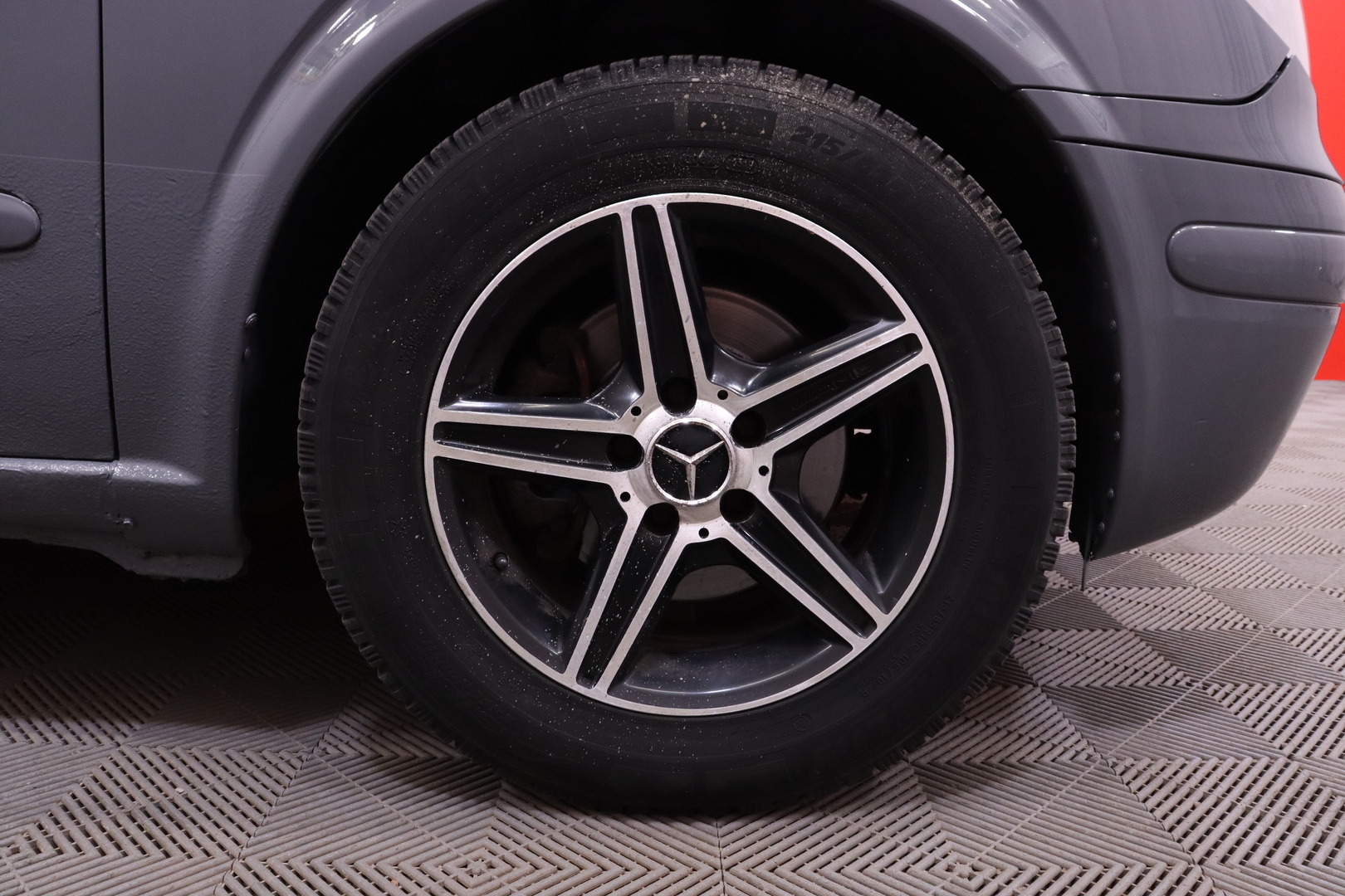 Mercedes-Benz - Vito - 115CDI-2,7/32KB keskipitkä. A / Myydään huutokaupat.com / - Pakettiauto