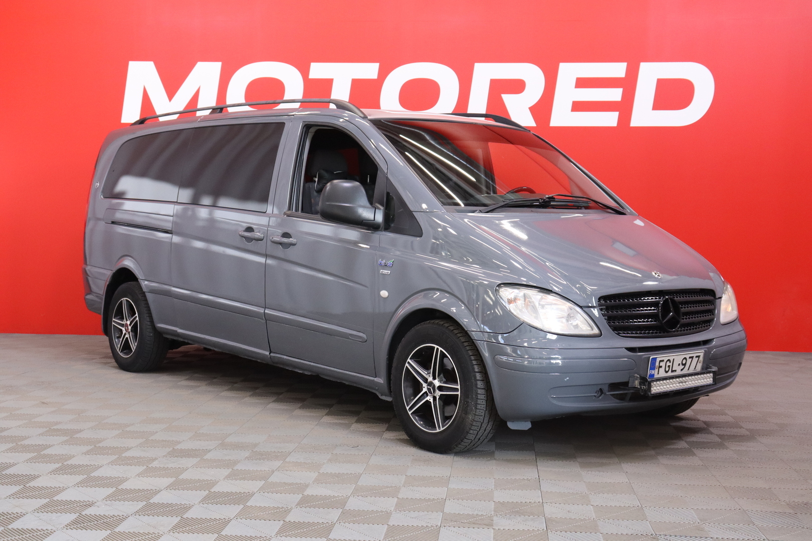 Mercedes-Benz - Vito - 115CDI-2,7/32KB keskipitkä. A / Myydään huutokaupat.com / - Pakettiauto