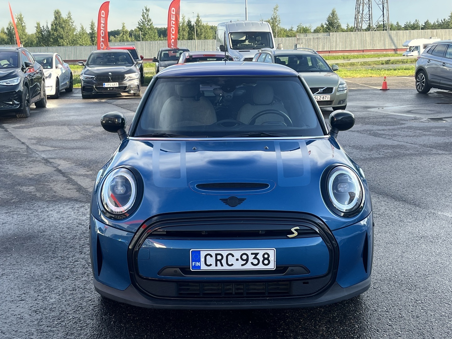 Mini - Cooper SE - Sporttipenkit / Adaptiiviset LED-ajovalot / Multitone-katto / Comfort-paketti / 2x renkaat - Viistoperä