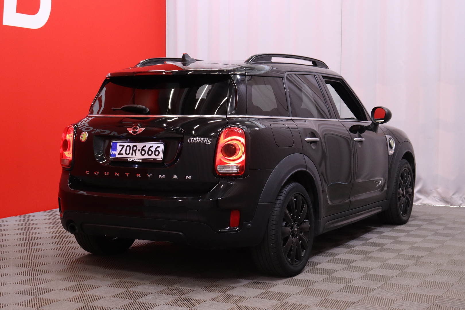 Mini - Countryman - Cooper SE ALL4 Chili // Harman/Kardon / Läm. tuulilasi / HUD /  Navi / Comfort Access // - Farmari