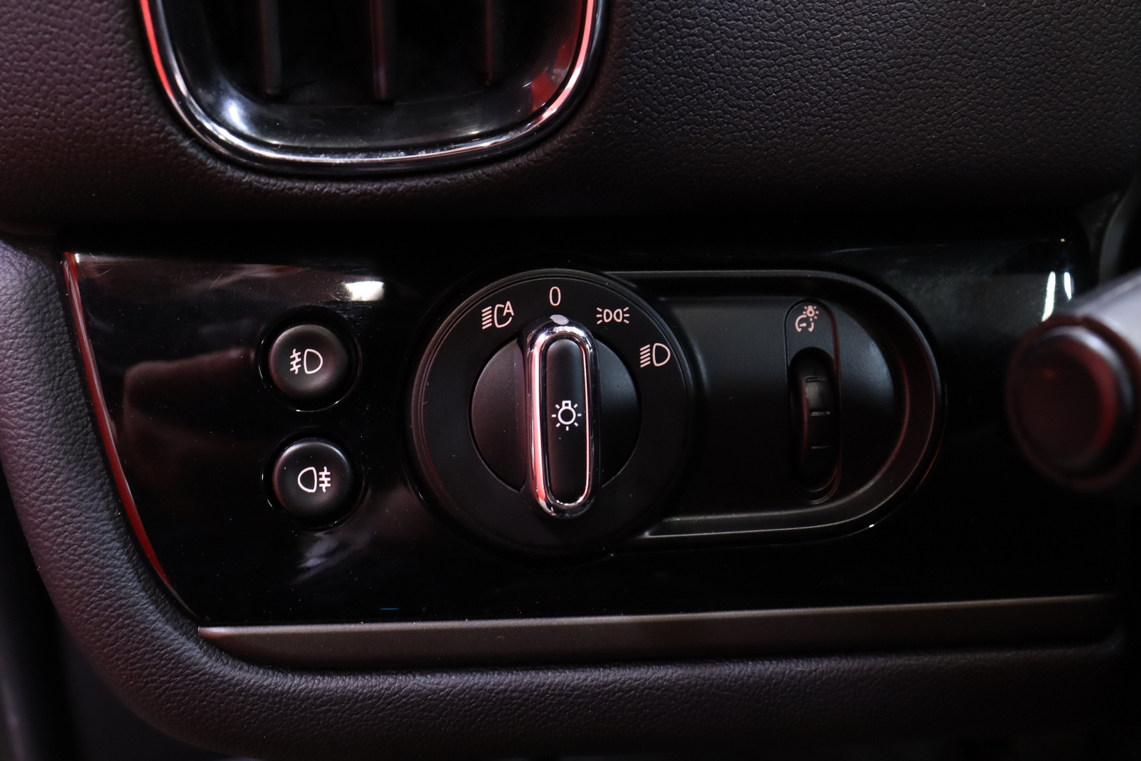 Mini - Countryman - Cooper SE ALL4 Chili // Harman/Kardon / Läm. tuulilasi / HUD /  Navi / Comfort Access // - Farmari
