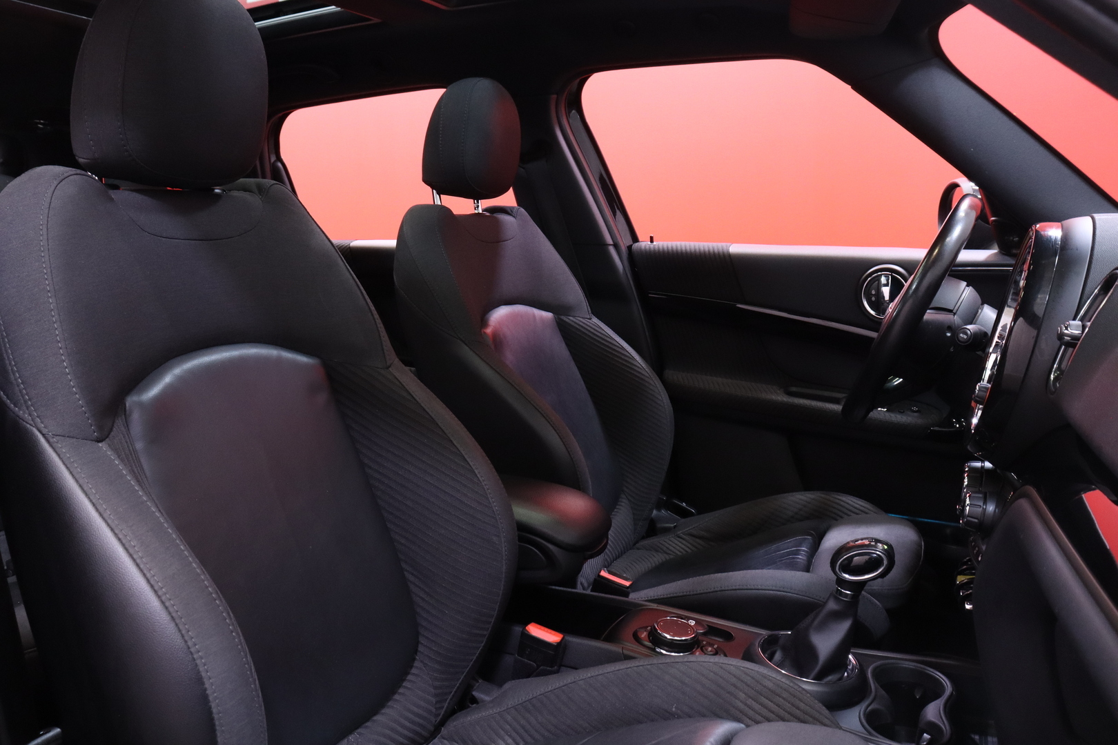 Mini - Countryman - Cooper SE ALL4 Chili // Harman/Kardon / Läm. tuulilasi / HUD /  Navi / Comfort Access // - Farmari