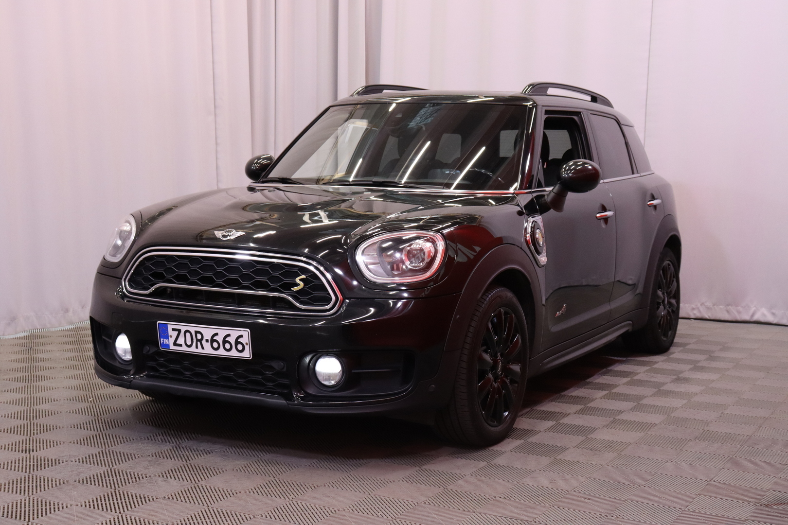 Mini - Countryman - Cooper SE ALL4 Chili // Harman/Kardon / Läm. tuulilasi / HUD /  Navi / Comfort Access // - Farmari