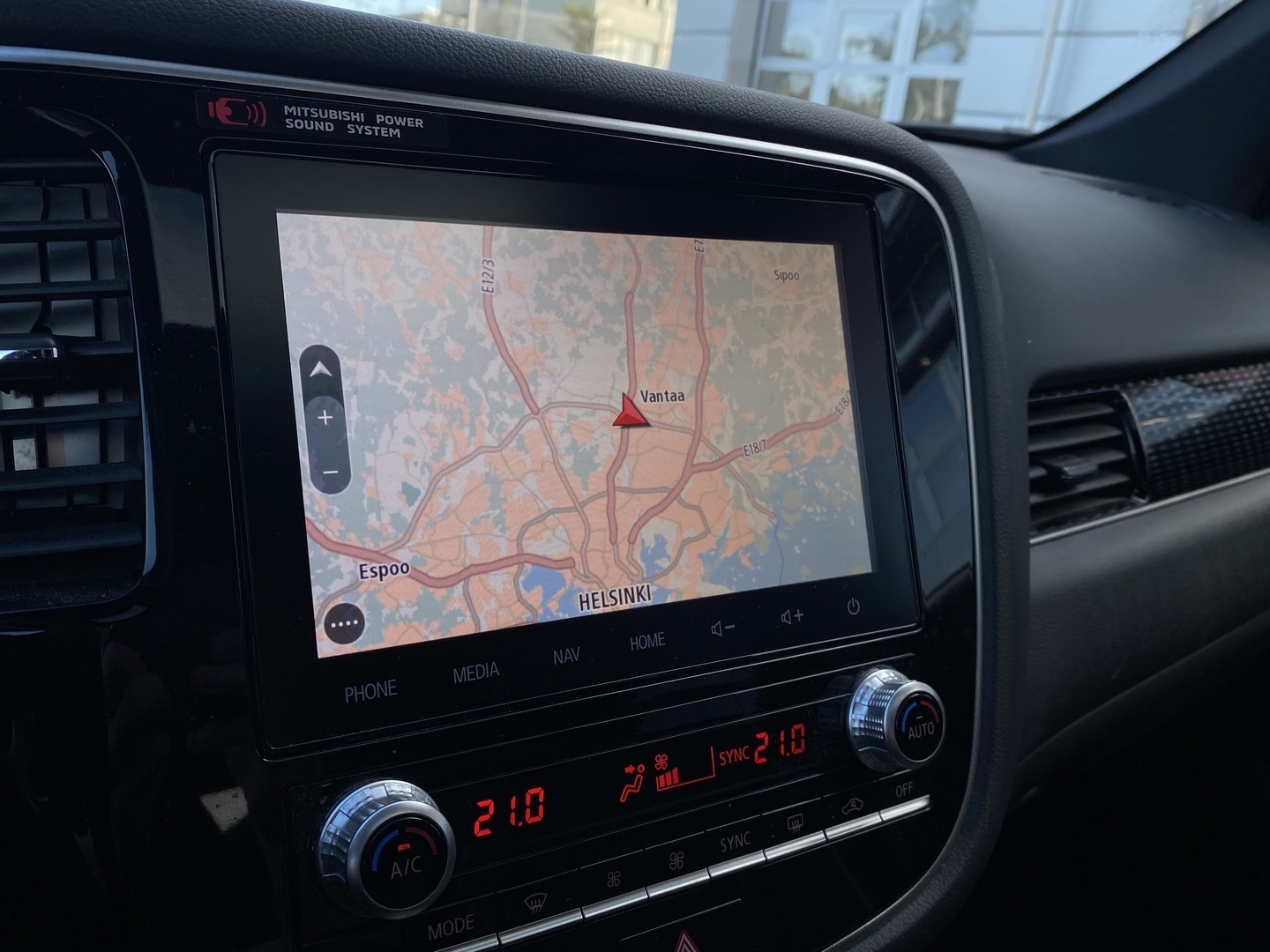 Mitsubishi - OUTLANDER PHEV - Instyle 4WD 5P - Farmari