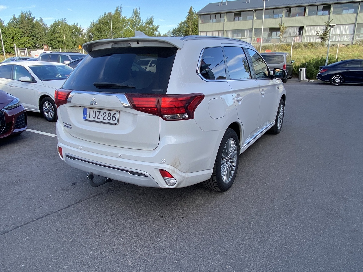 Mitsubishi - OUTLANDER PHEV - Instyle 4WD 5P - Farmari