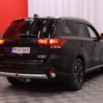 Mitsubishi - Outlander - 2.0 PHEV Instyle / ACC/ 360° / Nahat / Kattoluukku / Keyless / Lämmitettävä ohjauspyörä / - Farmari