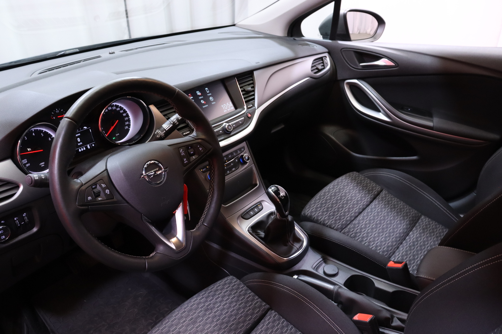 Opel - Astra - 5-ov Enjoy 1,0 Turbo ECOTEC Start/Stop 77kW ECT5 - Viistoperä