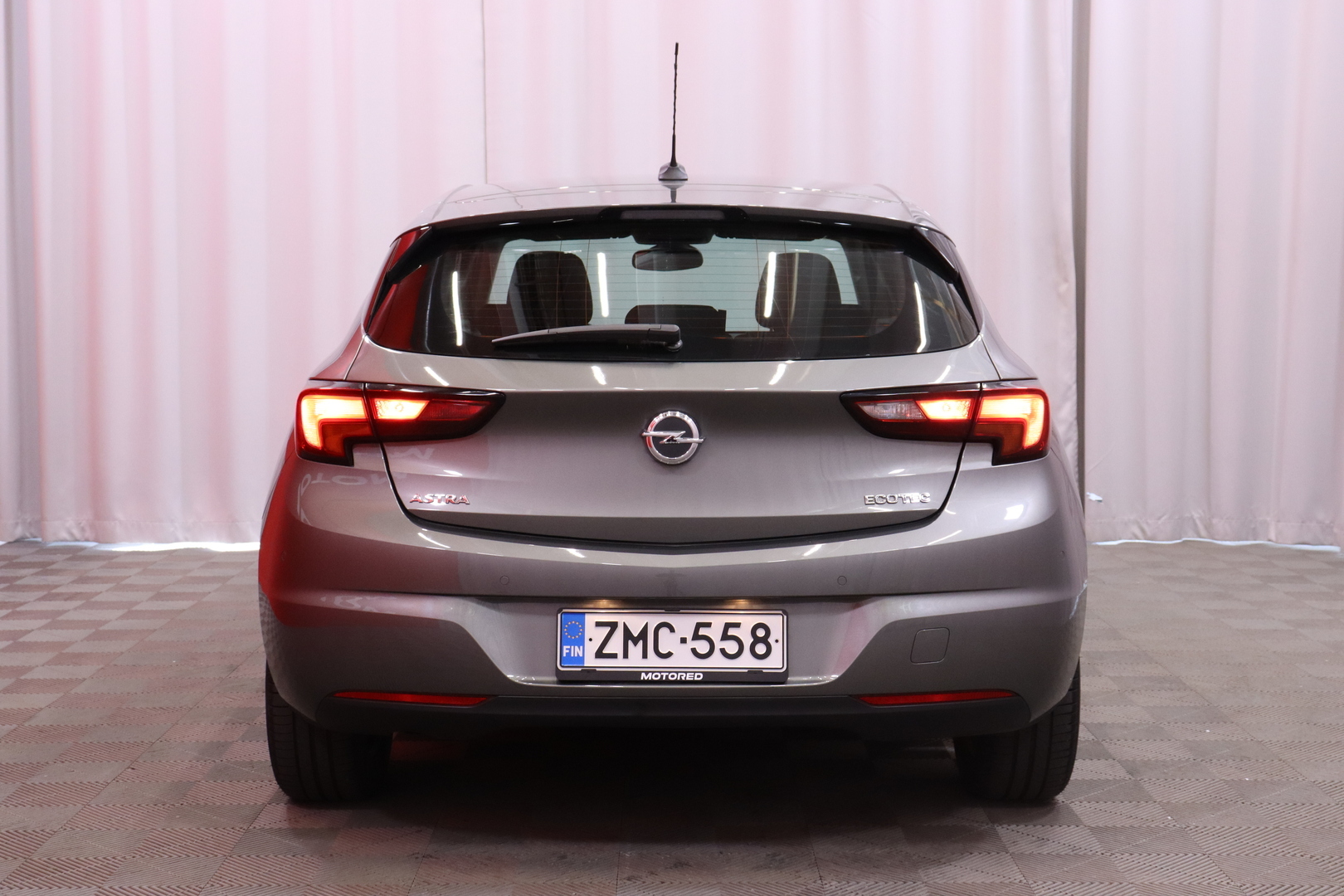 Opel - Astra - 5-ov Enjoy 1,0 Turbo ECOTEC Start/Stop 77kW ECT5 - Viistoperä
