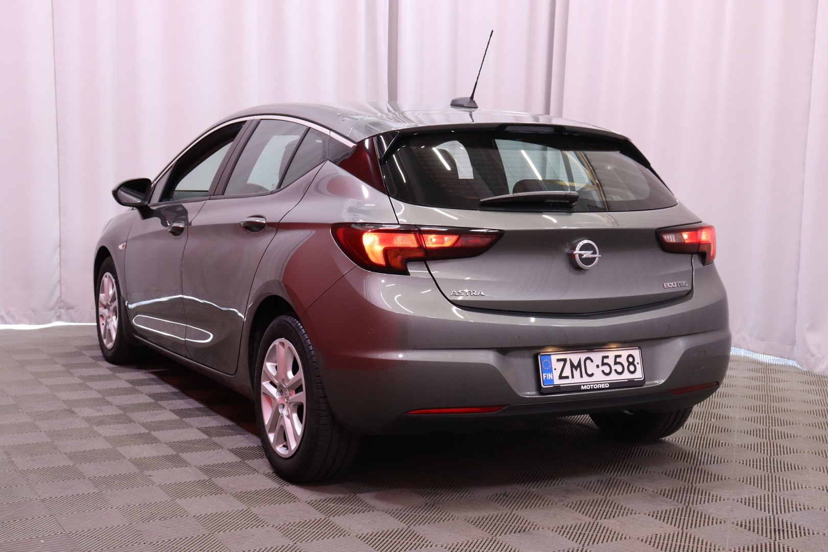 Opel - Astra - 5-ov Enjoy 1,0 Turbo ECOTEC Start/Stop 77kW ECT5 - Viistoperä
