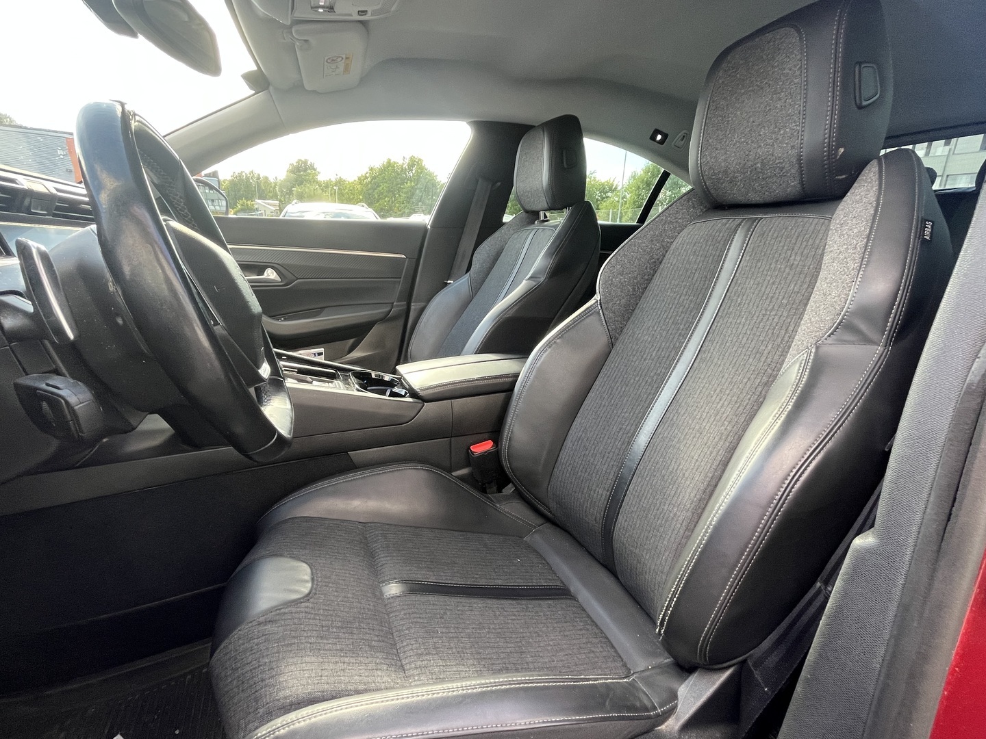 Peugeot - 508 - Allure BlueHDi 130 EAT8-automaatti - Sedan