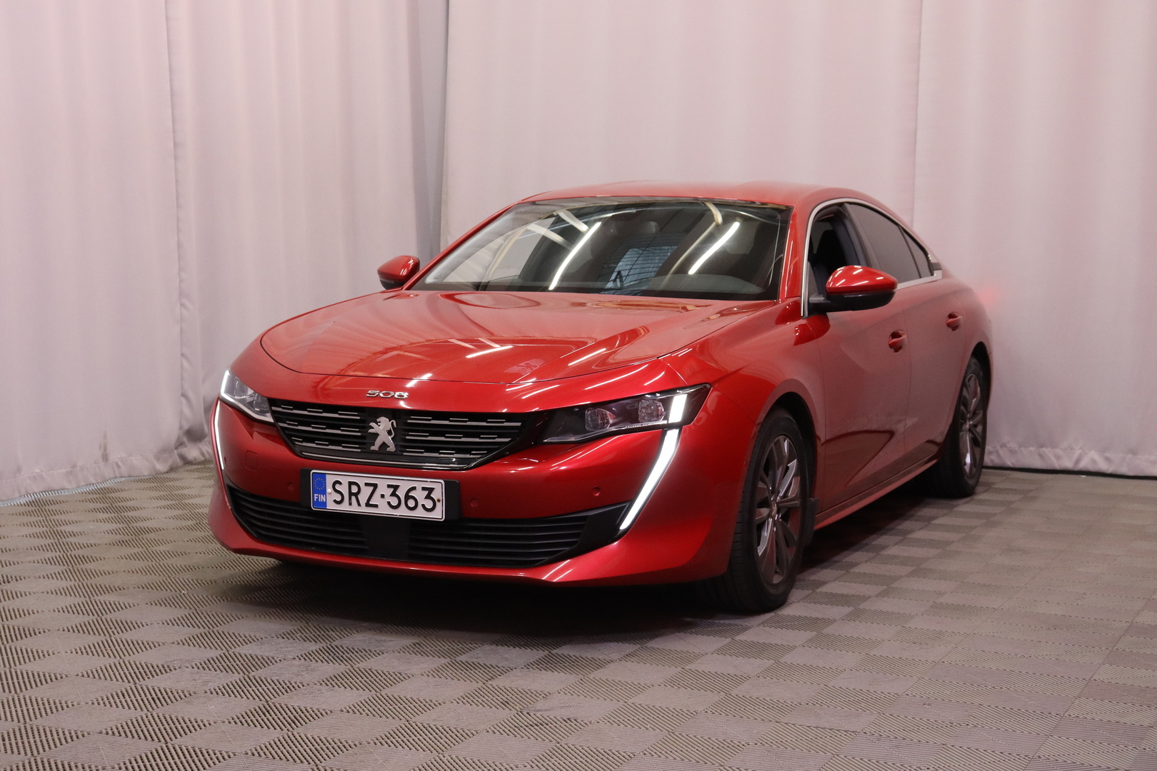 Peugeot - 508 - Allure BlueHDi 130 EAT8-automaatti - Sedan