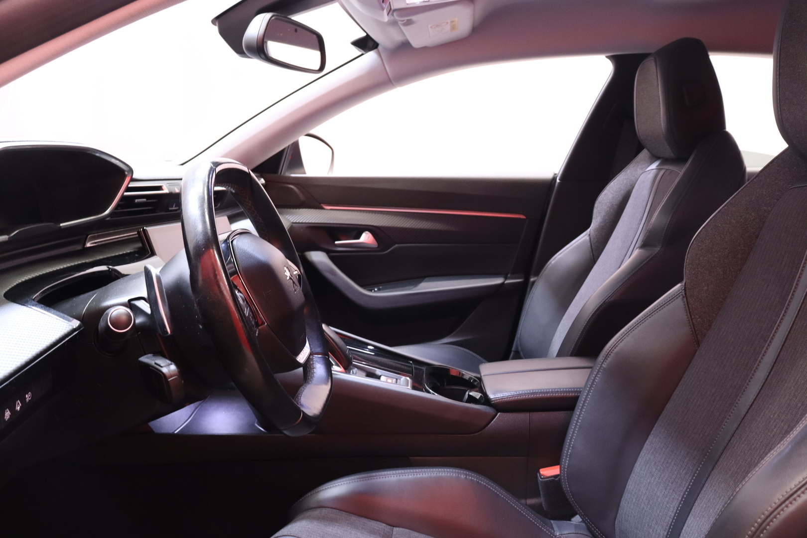 Peugeot - 508 - Allure BlueHDi 130 EAT8-automaatti - Sedan