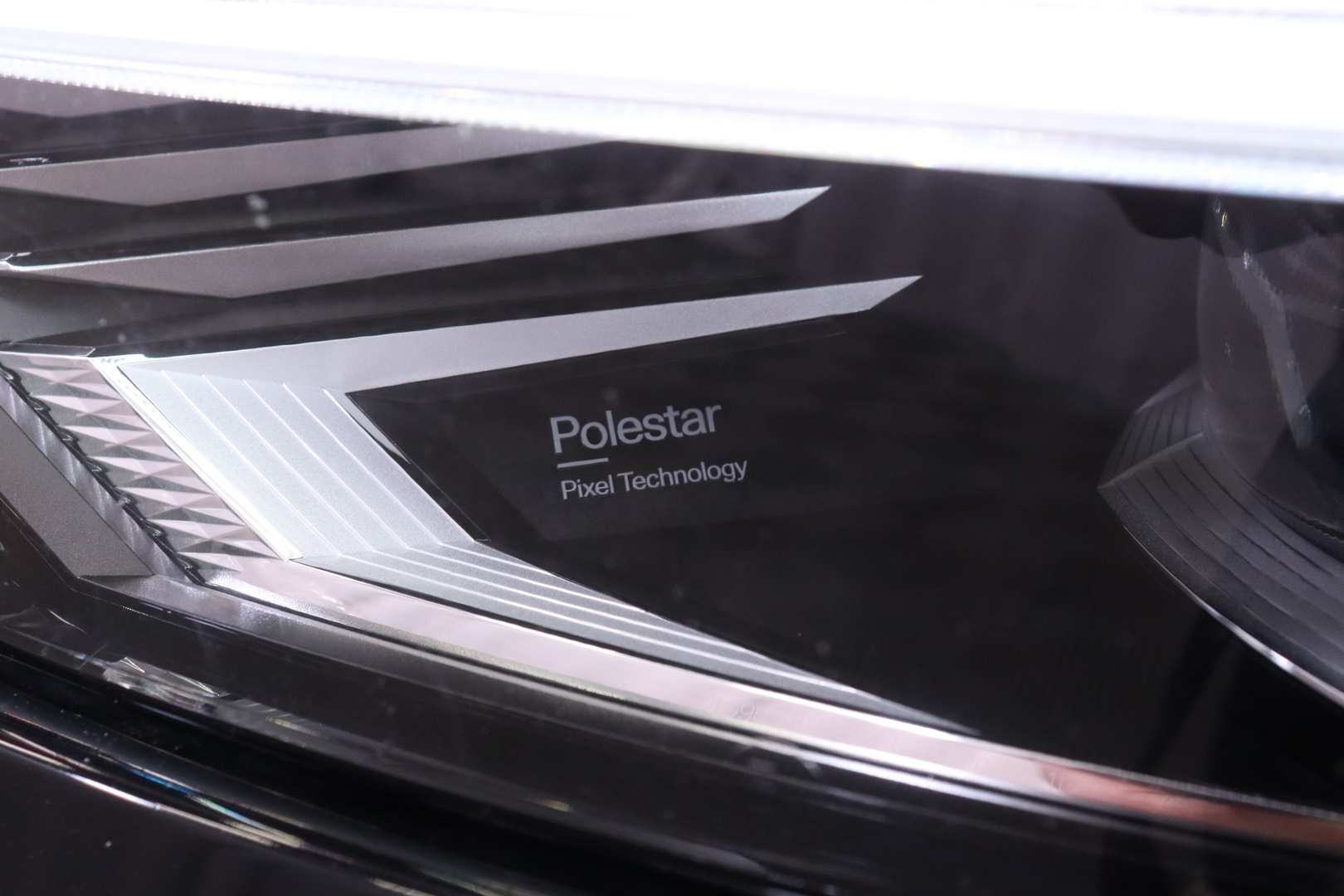 Polestar - 2 - Long range Dual motor Plus Pack, 310kW, 82kWh - Viistoperä