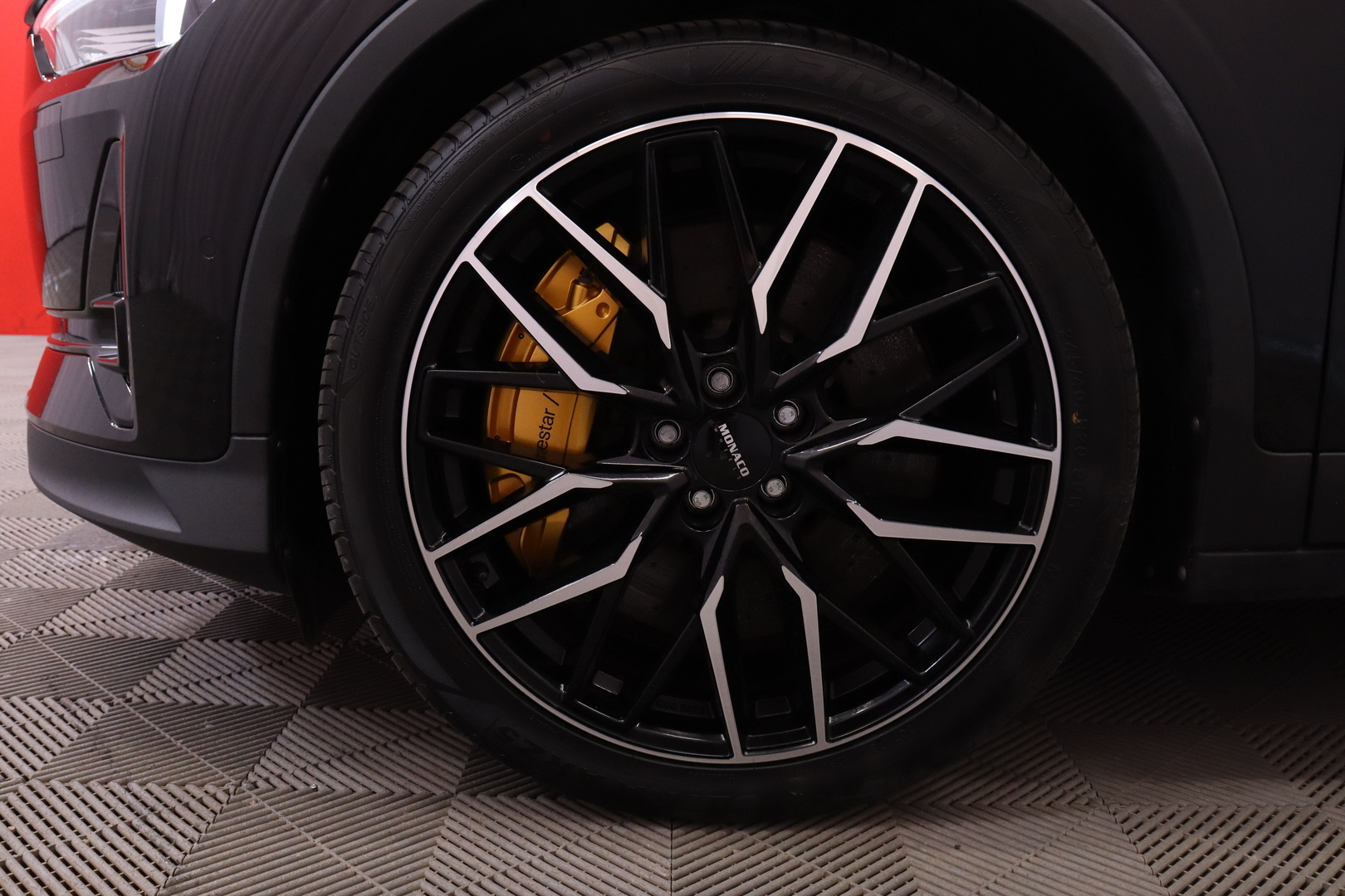 Polestar - 2 - Long range Dual motor Plus Pack, 310kW, 82kWh - Viistoperä