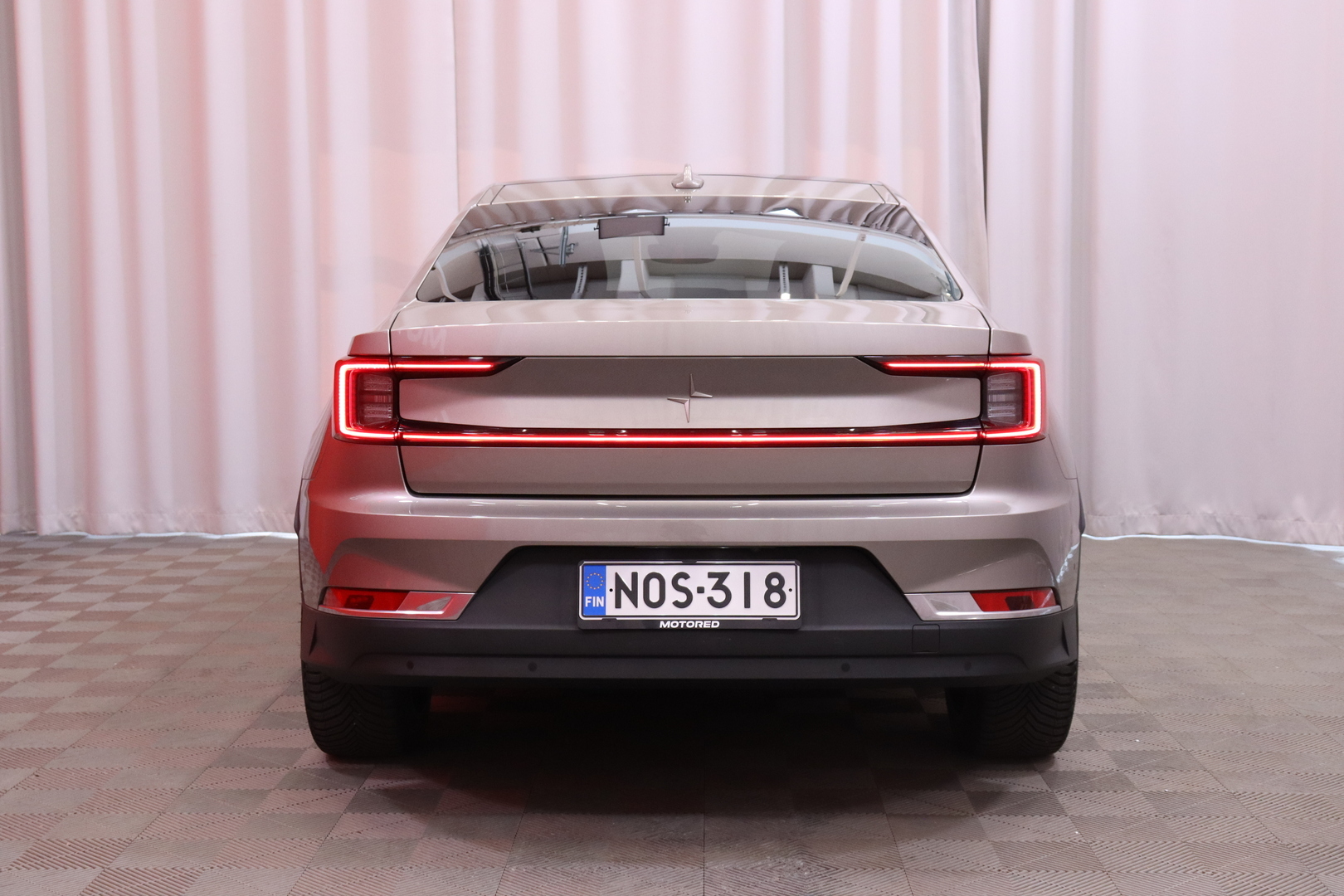 Polestar - 2 - Long Range Single Motor, 170kW, 78kWh - Viistoperä