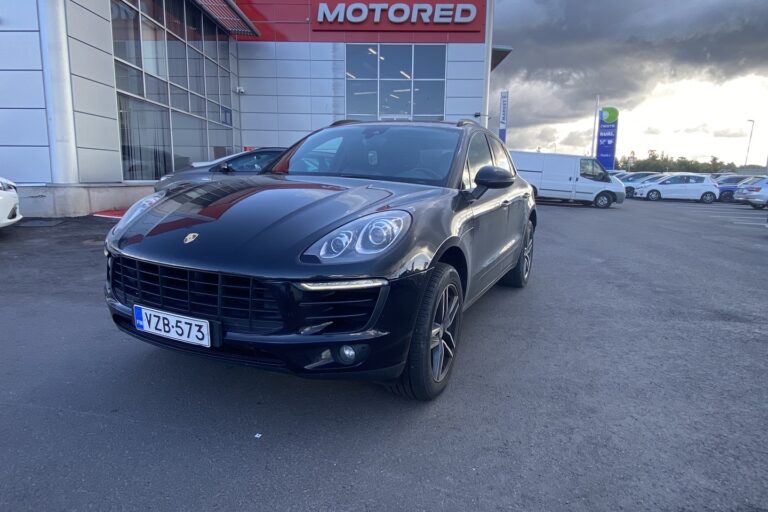 Porsche - Macan - S Diesel - Maastoauto
