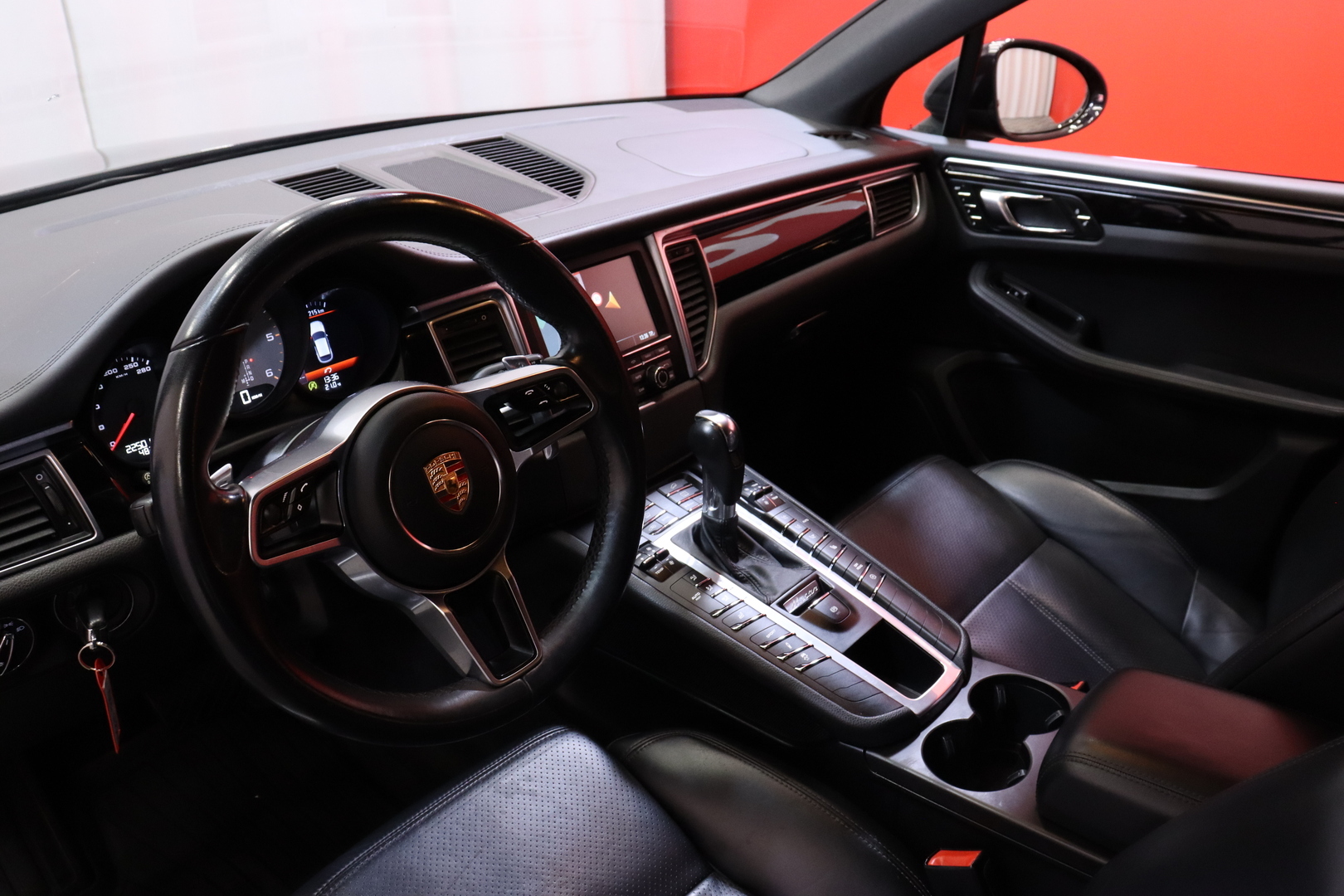 Porsche - Macan - S Diesel - Maastoauto