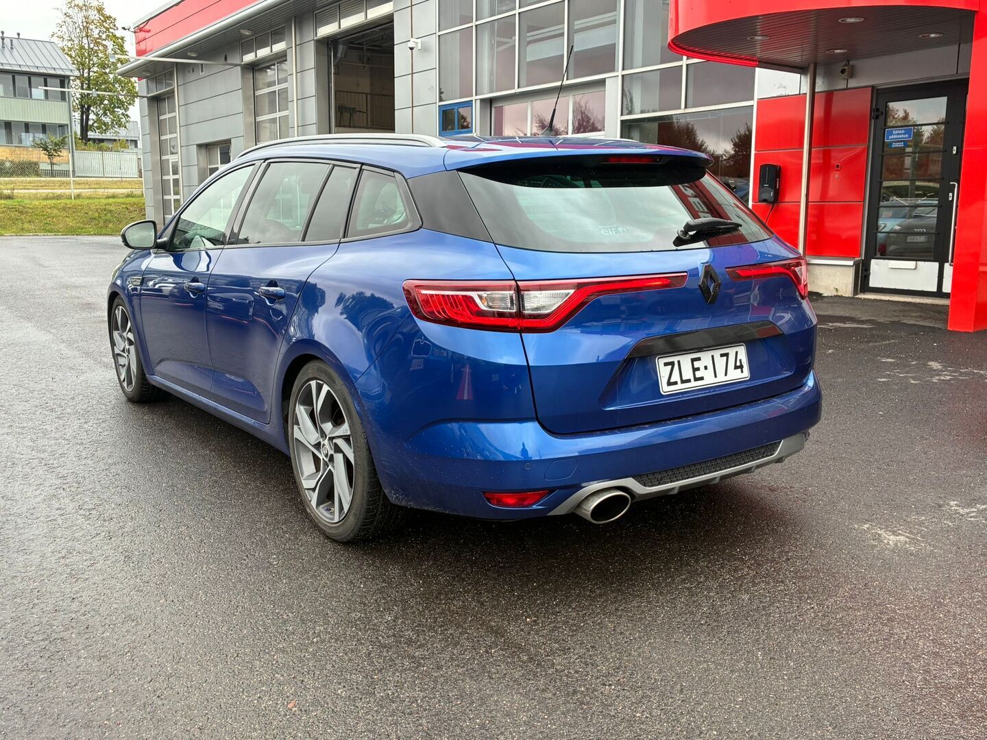 Renault - Megane - Sport Tourer GT TCe 205 EDC7-aut - Farmari