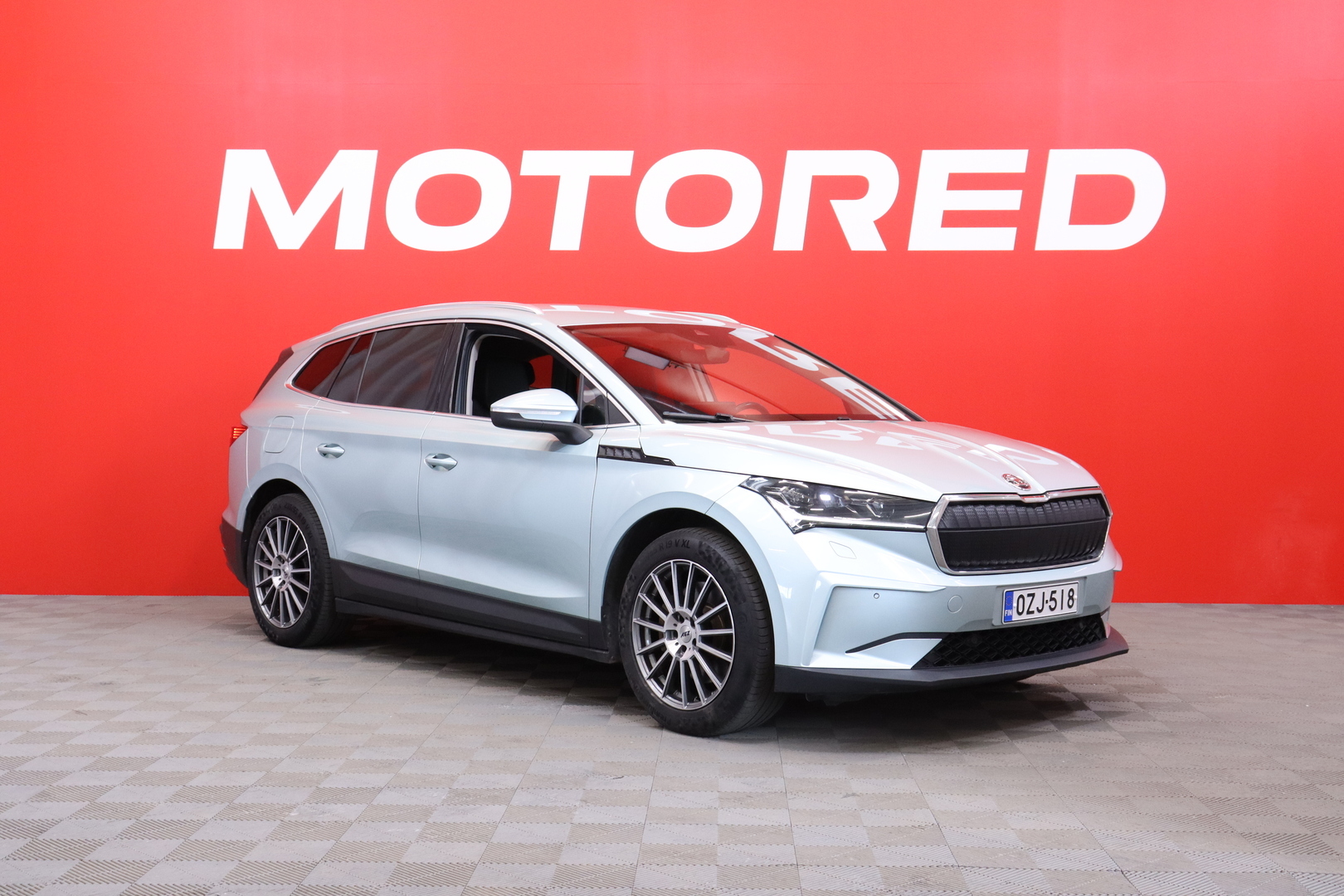 Skoda - Enyaq - 80 IV / ACC / Matrix-LED / Kamera / Digimittaristo / Lämpöpumppu / Kessy / Koukku / - Maastoauto