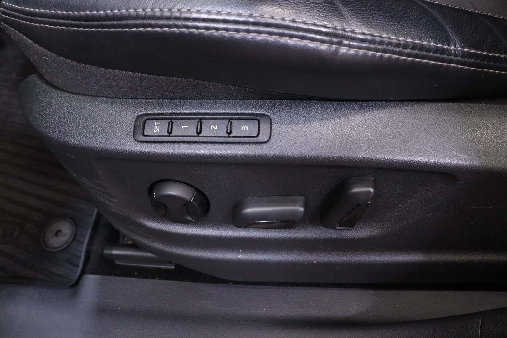 Skoda - Kodiaq - 2,0 TDI 190 4x4 Scout DSG Autom 7P // ACC / LED / Canton / Digimittari / Webasto / Koukku // - Farmari