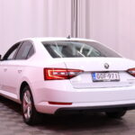 Skoda - Superb - 2,0 TDI 190 4x4 Style DSG Autom // Webasto / ACC / Muistipenkki / P-Kamera / Vetokoukku / Ambient // - Sedan