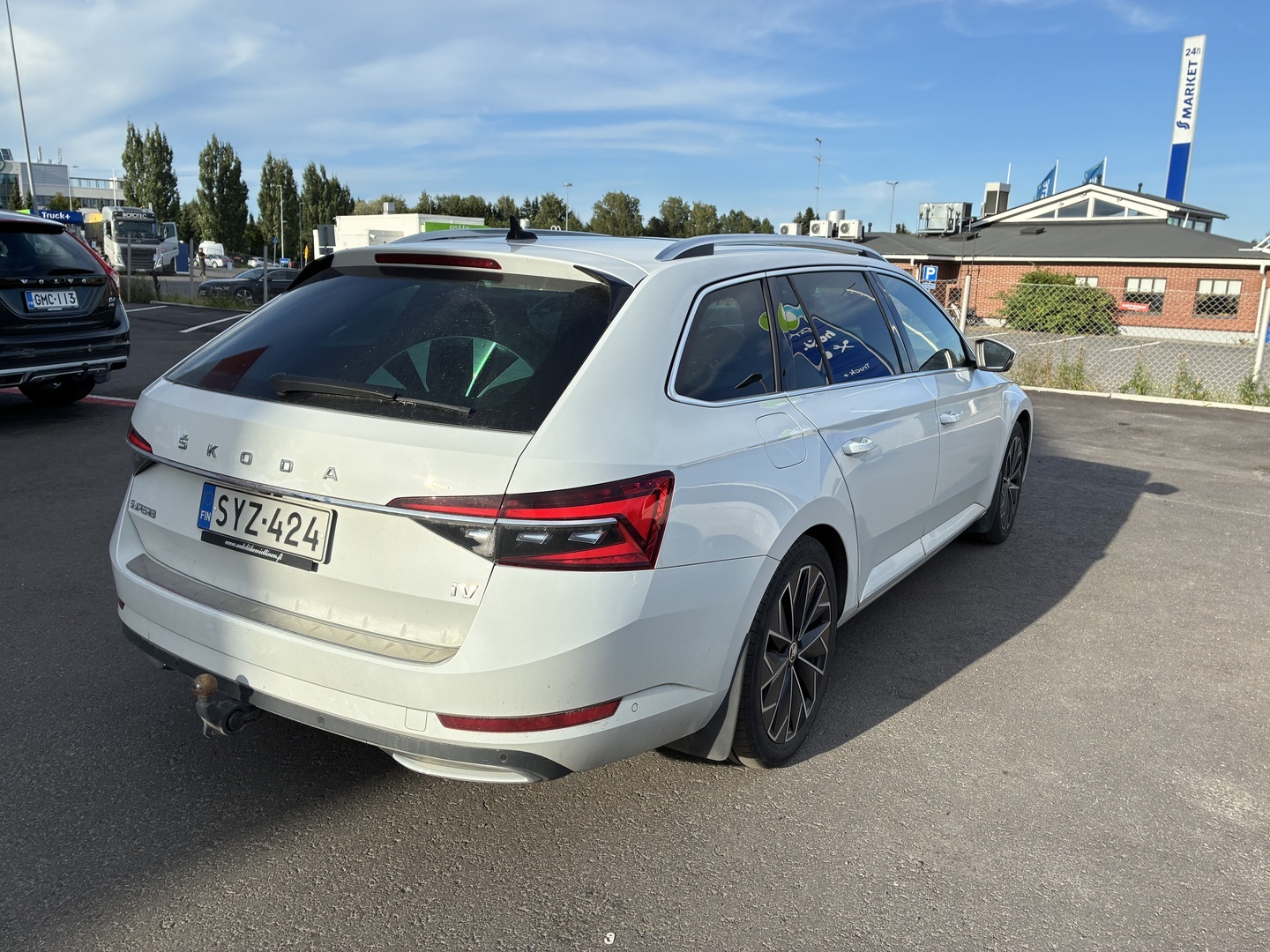 Skoda - Superb - Combi 1,4 TSI PHEV L&K iV DSG Autom. - Farmari