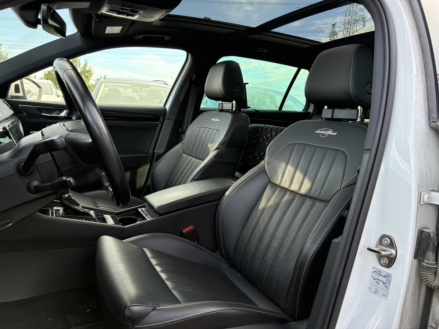 Skoda - Superb - Combi 1,4 TSI PHEV L&K iV DSG Autom. - Farmari