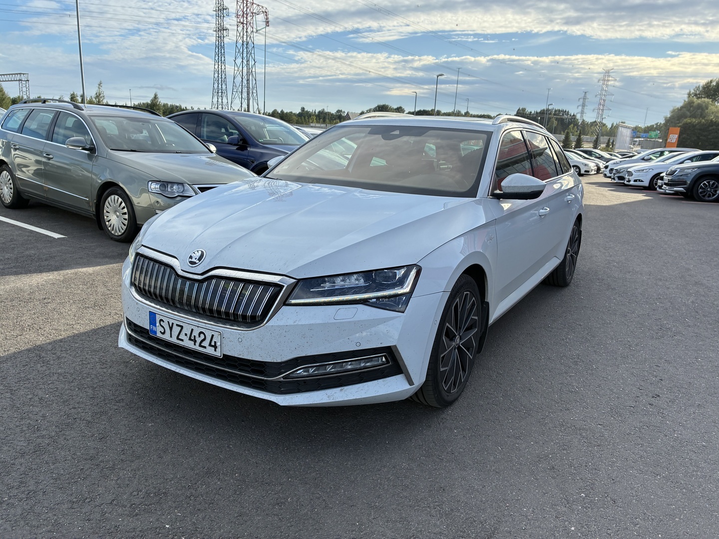 Skoda - Superb - Combi 1,4 TSI PHEV L&K iV DSG Autom. - Farmari