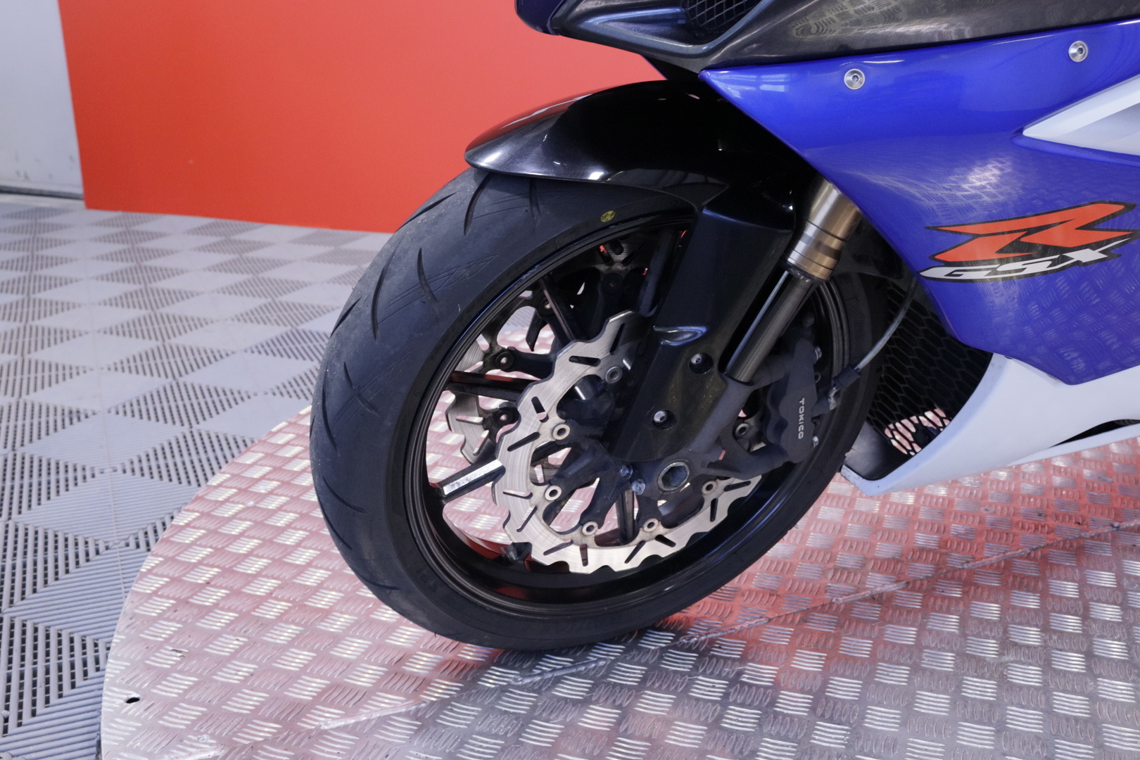 Suzuki - GSX-R - 1000 // Juuri saapunut! / Suomi-pyörä / Yoshimura / Shifter / Kaatumatapit // - Moottoripyörä