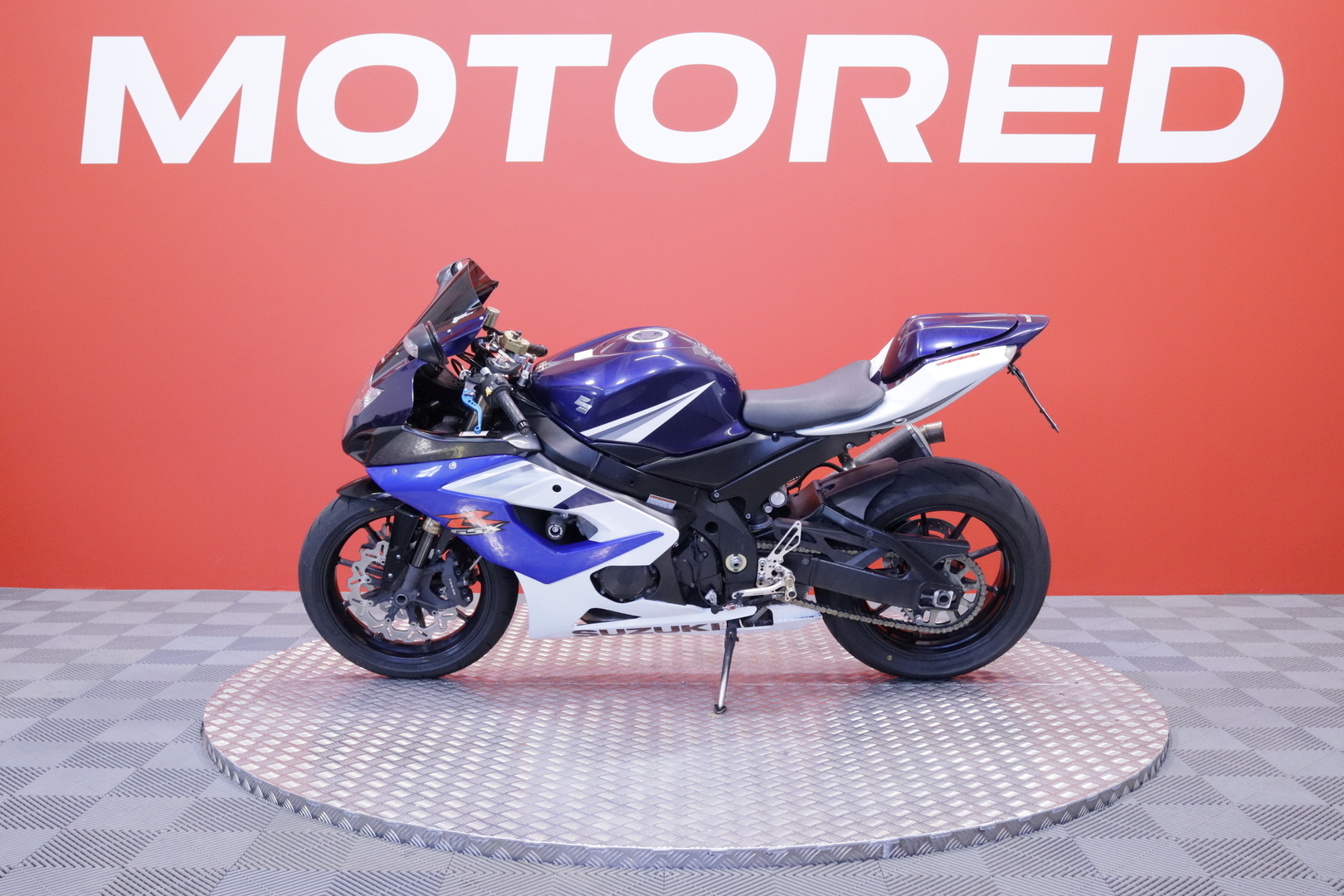 Suzuki - GSX-R - 1000 // Juuri saapunut! / Suomi-pyörä / Yoshimura / Shifter / Kaatumatapit // - Moottoripyörä