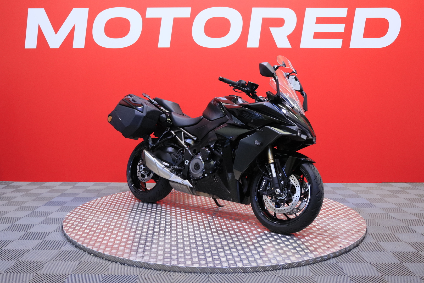 Suzuki - GSX-S - 1000GT // Juuri saapunut! / Vakkari / Kahvalämppärit / Huoltokirja / Laukut // - Moottoripyörä