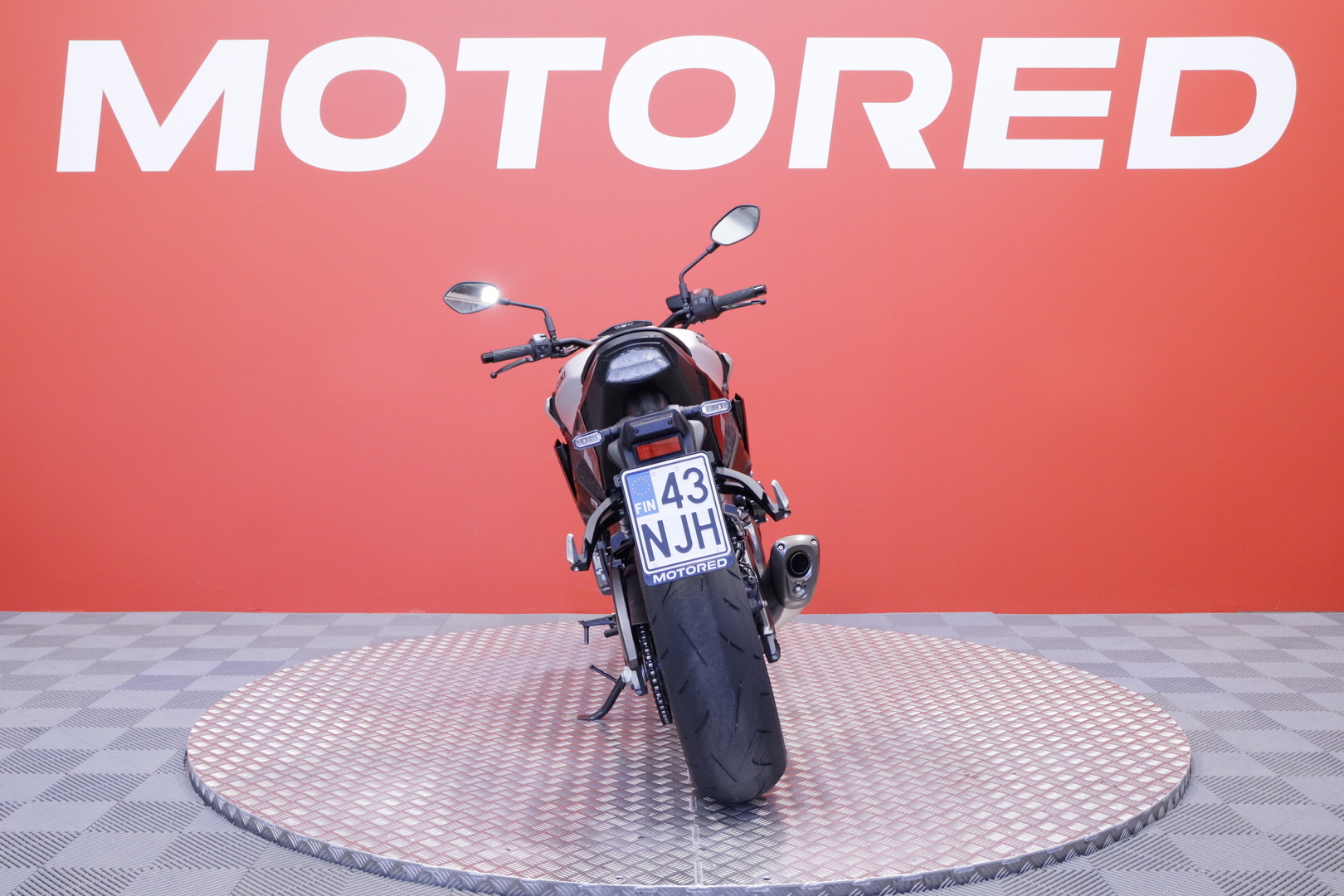 Suzuki - GSX-S - 1000 // Vaihtoehto uudelle / Suomipyörä / Huoltokirja / Alkuperäiskuntoinen // - Moottoripyörä