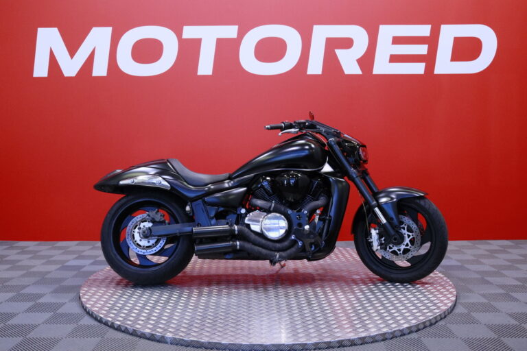 Suzuki Intruder