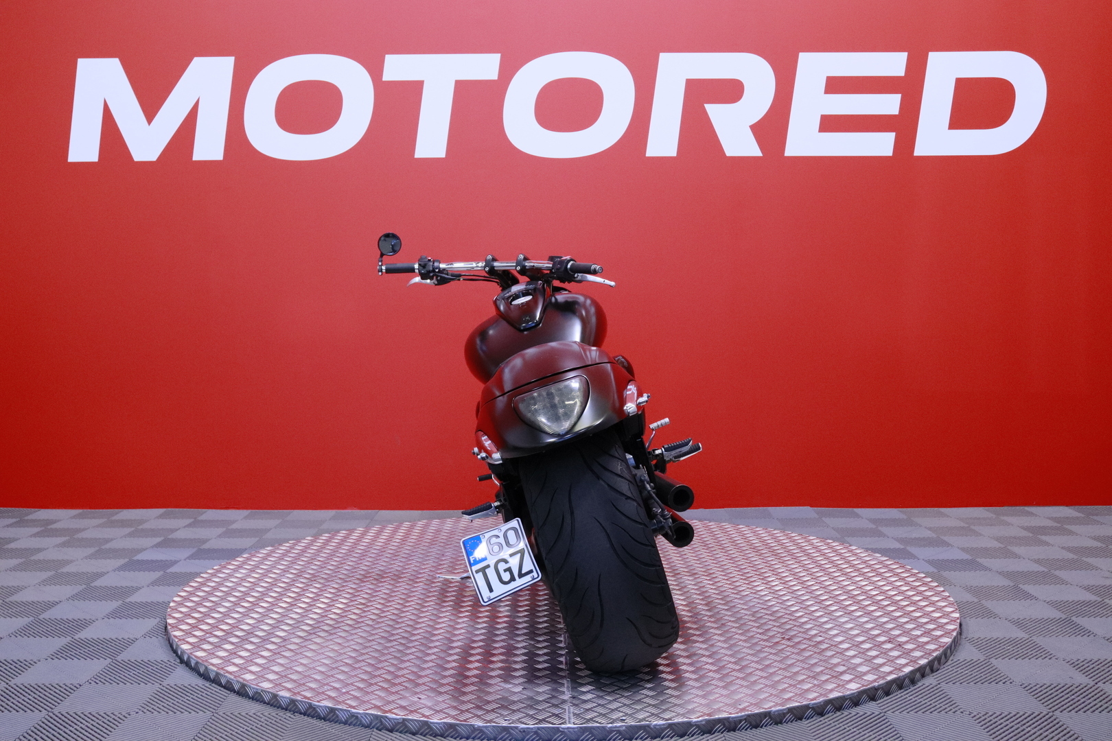 Suzuki - INTRUDER - M1800R // Suomi-pyörä / Led-ajovalot / Led-vilkut / Hyvät renkaat // - Moottoripyörä
