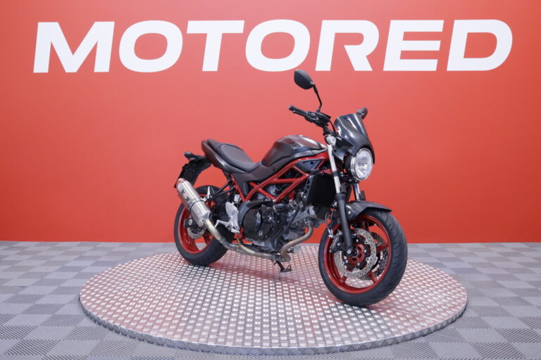 Suzuki - SV - 650 // Juuri saapunut! / Suomi-pyörä / ABS / Yoshimura // - Moottoripyörä