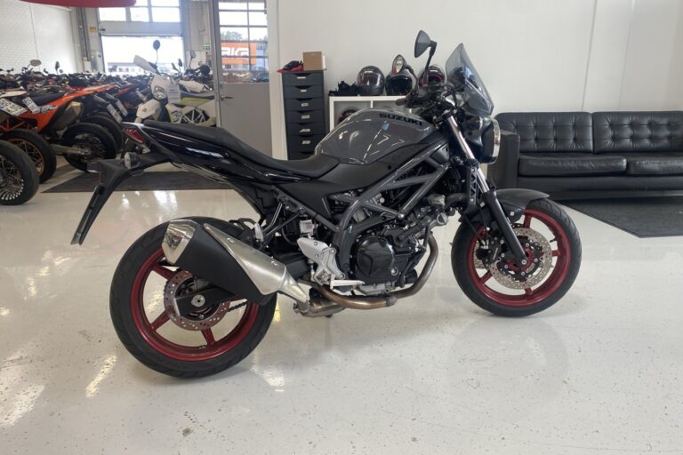 Suzuki SV