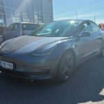 Tesla - Model 3 - Long Range - Sedan