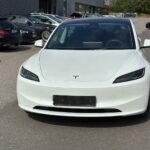 Tesla - Model 3 - Long Range AWD Highland / Koukku / AMD Ryzen / Ilmastoidut nahat / Premium Audio / Lasikatto / - Sedan