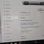 Tesla - Model 3 - Long Range AWD Highland / Koukku / AMD Ryzen / Ilmastoidut nahat / Premium Audio / Lasikatto / - Sedan