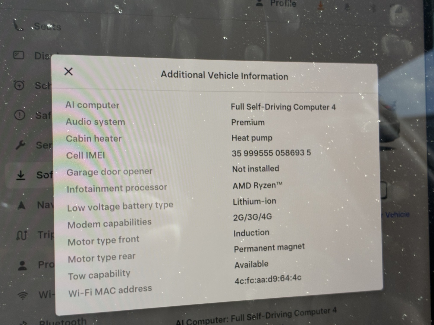 Tesla - Model 3 - Long Range AWD Highland / Koukku / AMD Ryzen / Ilmastoidut nahat / Premium Audio / Lasikatto / - Sedan