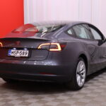 Tesla - Model 3 - Long Range - Sedan