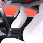 Tesla - Model 3 - Long Range - Sedan