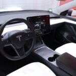 Tesla - Model 3 - Long Range - Sedan
