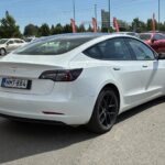 Tesla - Model 3 - Long Range - Sedan