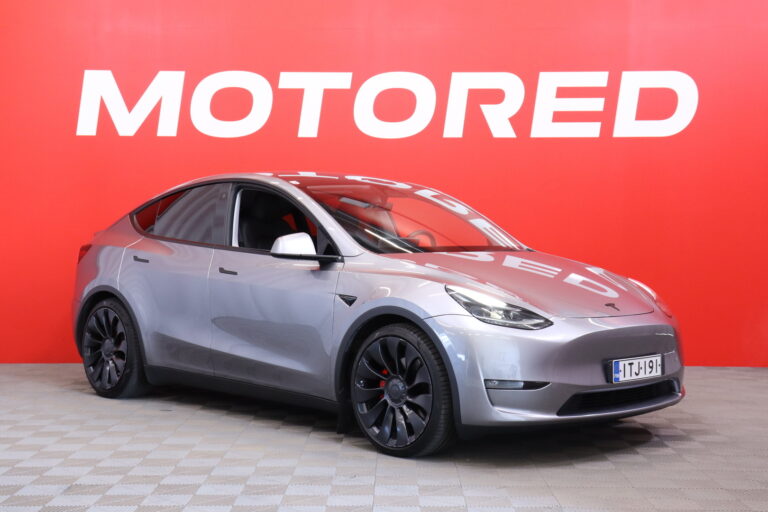 Tesla - Model Y - Performance - Maastoauto