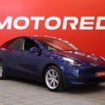 Tesla - Model Y - Long Range Dual Motor AWD / Vetokoukku / 2x renkaat ja vanteet / Autopilot / Lasikatto / Muistipenkki / AMD Ryzen // - Maastoauto